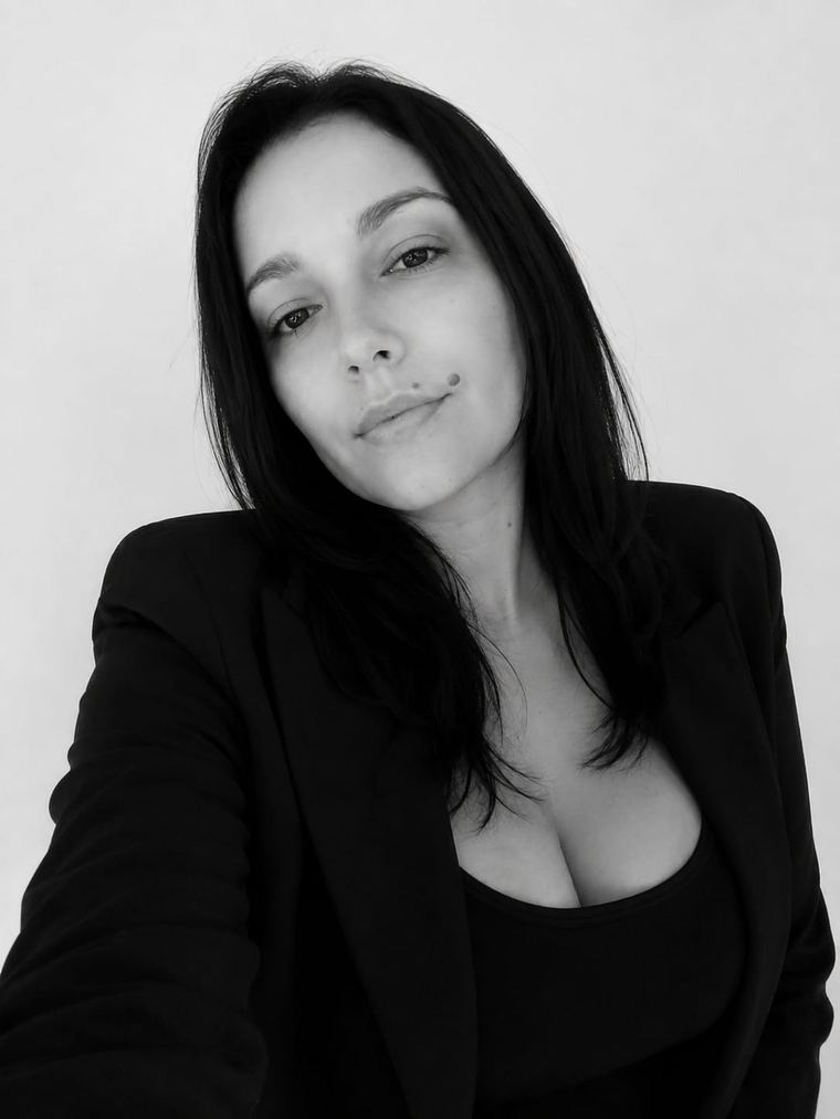 Diana Dias Brito, Portuguese author
